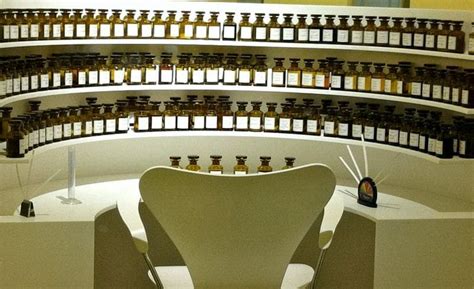 perfume manufacturers in grasse france.